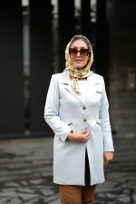 ست مانتو کتی آبی روشن و شلوار دارچینی - Image 2