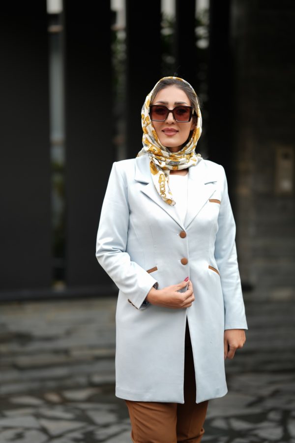 ست مانتو کتی آبی روشن و شلوار دارچینی - Image 2